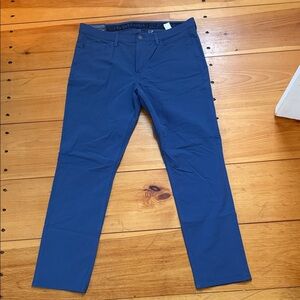 Vineyard Vines Men's Classic Blue Chinos